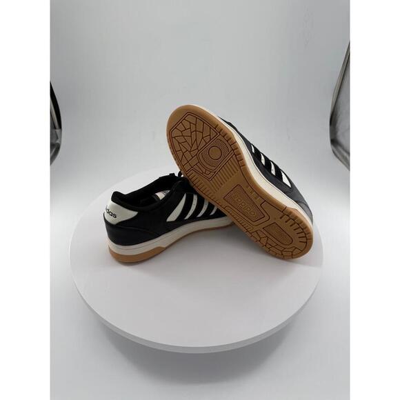 Adidas Sneakers Mens US 8.5 Black And White Lace Up Three Stripes Perforated - Picture 5 of 15